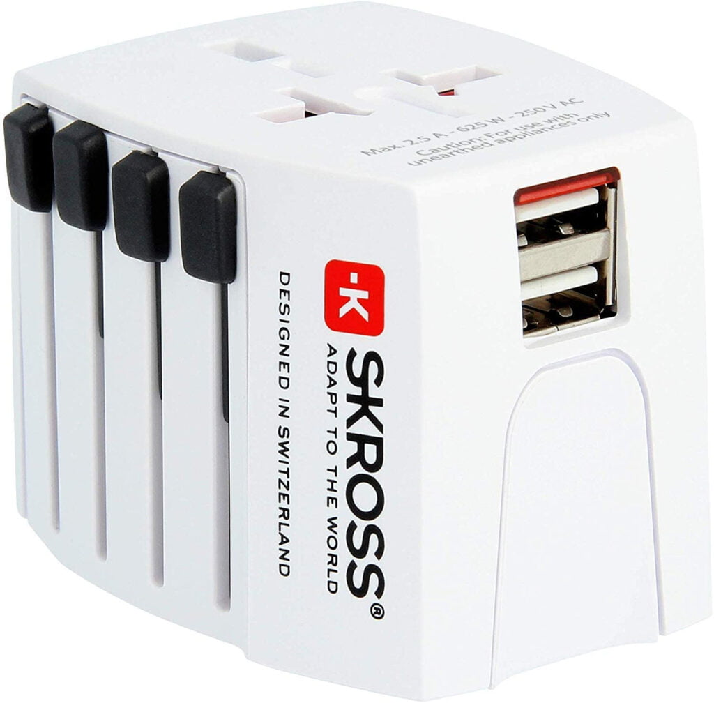 Universal travel adapter for use in Italy