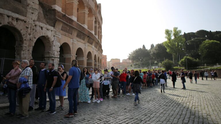 The best ways to visit the Colosseum in Rome